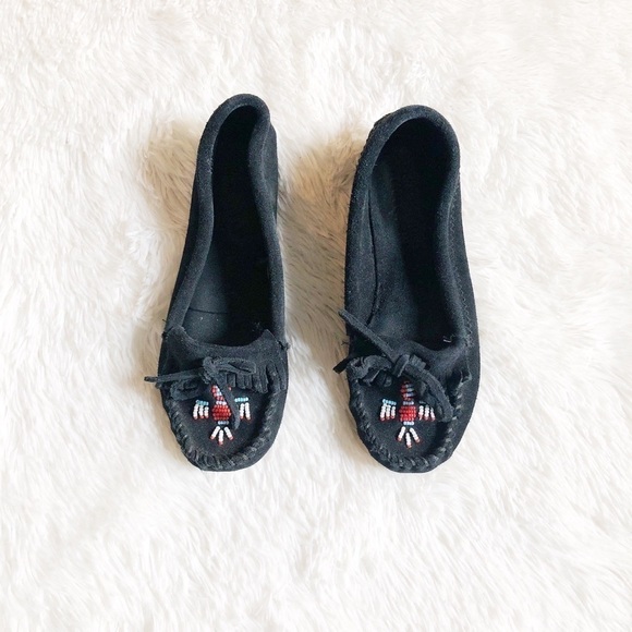 Minnetonka Beaded Moccasins Eagle design Sz5 - Picture 8 of 8